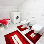 Apartment Kapelica *