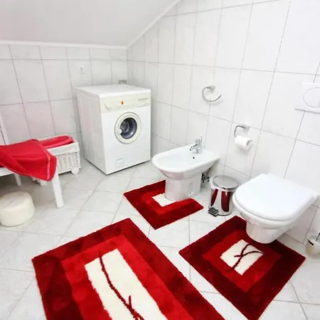 Apartment Kapelica *