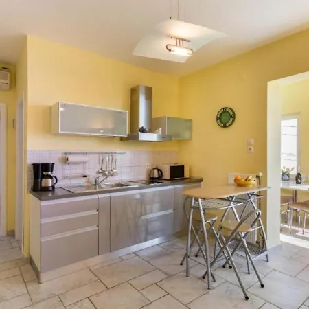 Kapelica * Barbat na Rabu